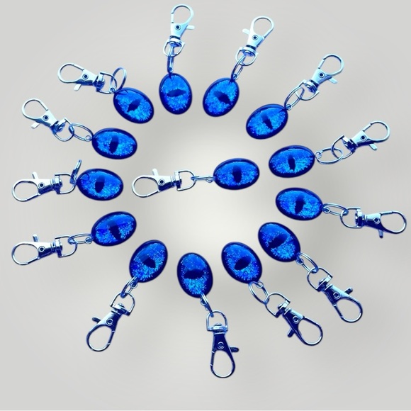 𝑯𝒂𝒏𝒅𝒎𝒂𝒅𝒆 Blue Dragon Eye Keychain w/Gift Bag - Picture 3 of 9